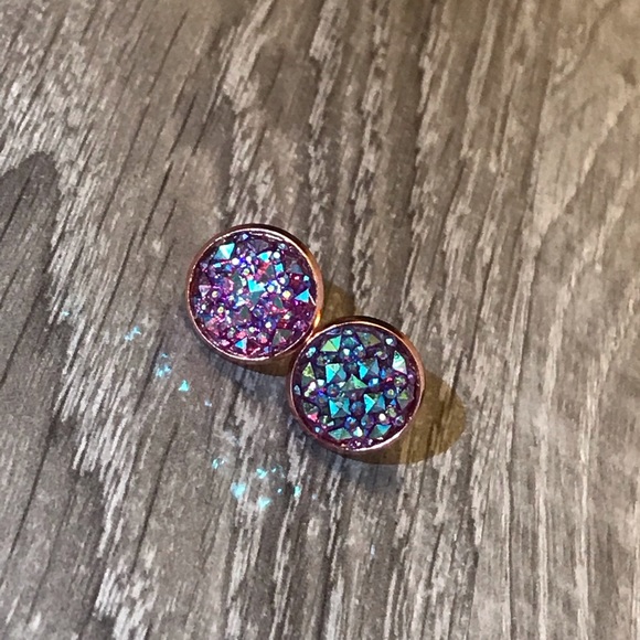 Jewelry - Pink/Green Iridescent Prism /Rose Gold Earrings